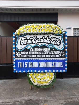 Papan Bunga Duka di Ngetos